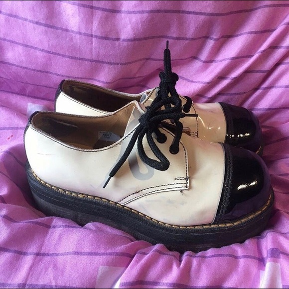 MAJOR ISO TWO TONED DR MARTENS - Picture 3 of 4